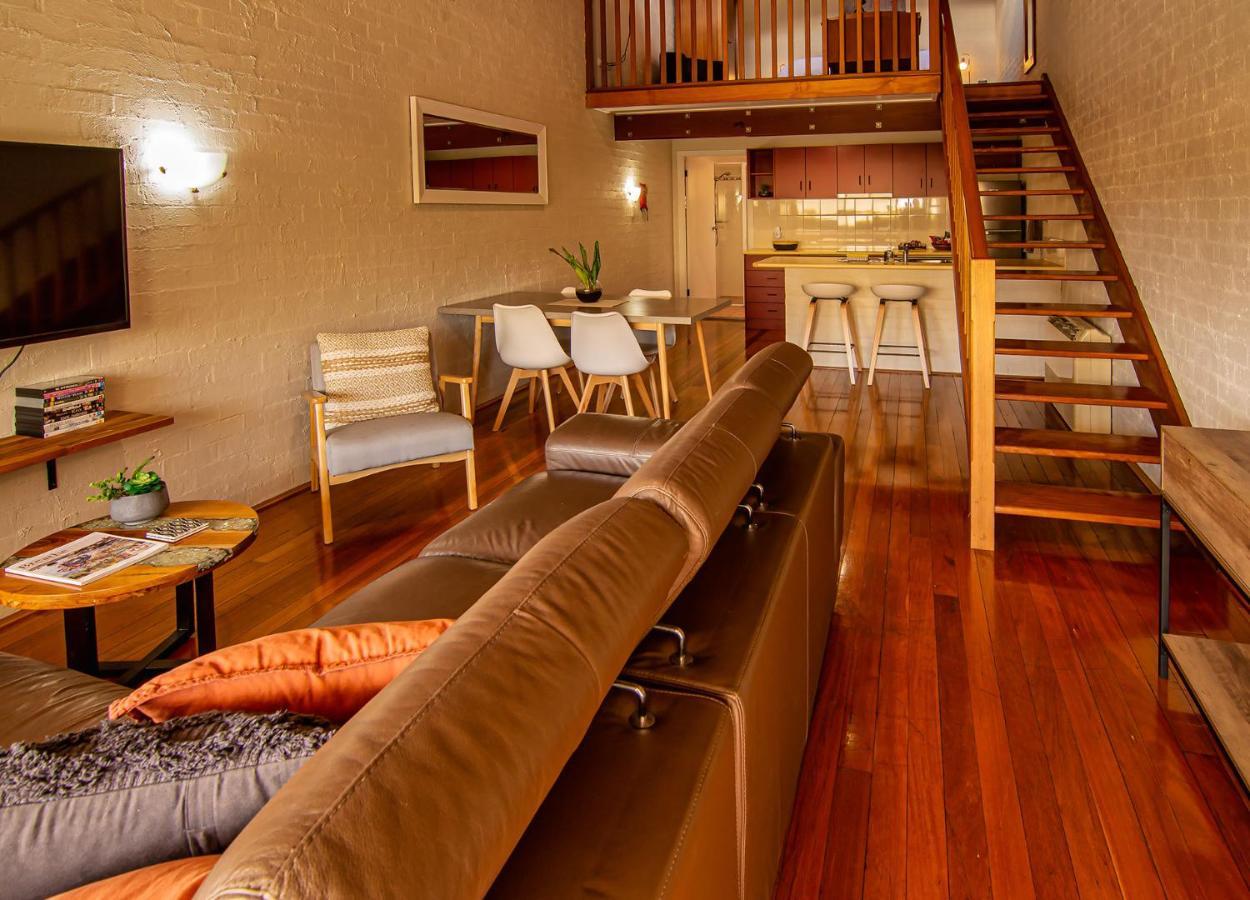 Aparthotel Great Escape Lofts Gloucester Esterno foto